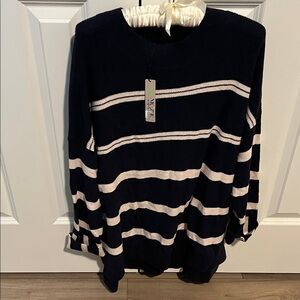 NIC+ZOE Dark Blue and White Knit Sweater